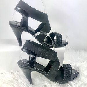 MADELINE STUART Jeremiah Strappy Heels, Size 9.5